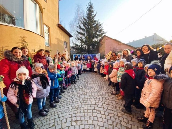 Маленькі мукачівці влаштували свято у центрі міста – 12