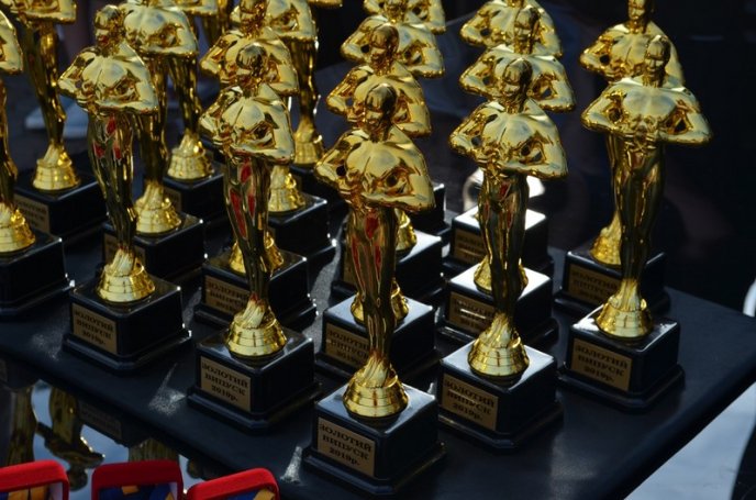 Двадцять випускників Мукачева отримали грошові премії  – 08