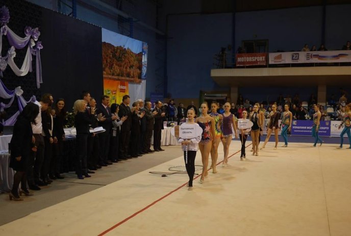В Ужгороді урочисто відкрили Кубок України з художньої гімнастики – 08 В Ужгороді урочисто відкрили Кубок України з художньої гімнастики – 08