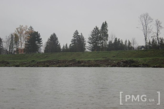 Велика Латориця залишила по собі купу сміття – 13