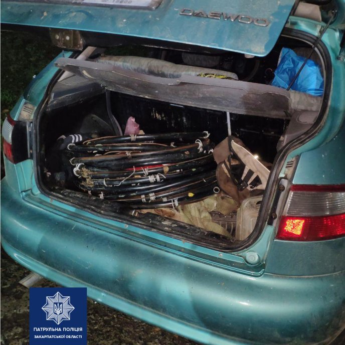 Вранці поліція затримала ймовірного крадія – 03