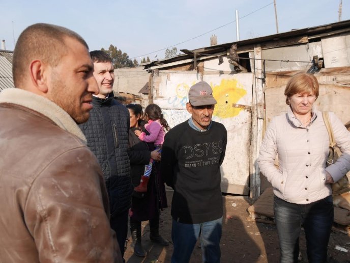 Представники ужгородської влади завітали у ромське поселення міста – 14