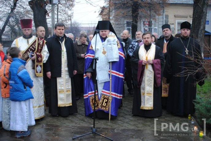 Мукачівці вшанували пам’ять жертв Голодоморів 1932-33-х років – 22