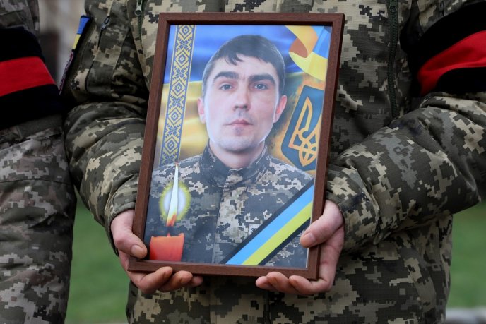 В Ужгороді поховали військового, який ще влітку загинув під Бахмутом – 01