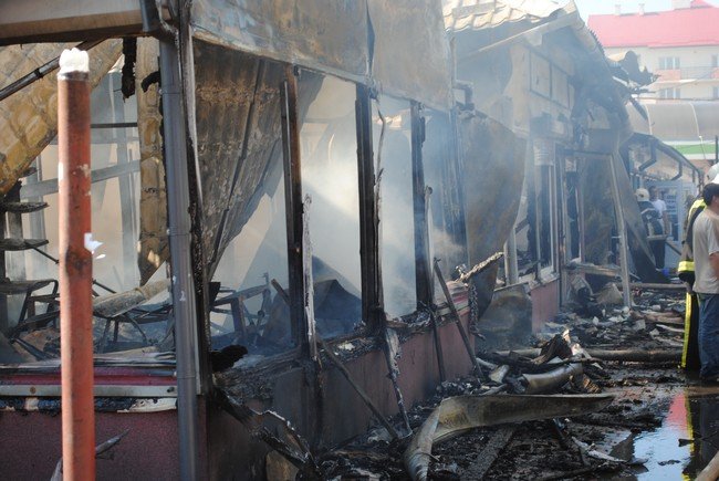 Шокуюча пожежа на логойдівському ринку (ФОТОРЕПОРТАЖ) – 12