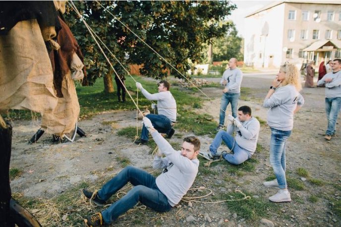 Замок "Сент-Міклош" у Чинадієві став локацією для телевізійного квесту у стилі серіалу "Гра престолів" – 12