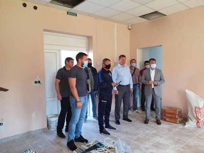 В Ужгороді зводять спорткомплекс для юних закарпатських футболістів – 04