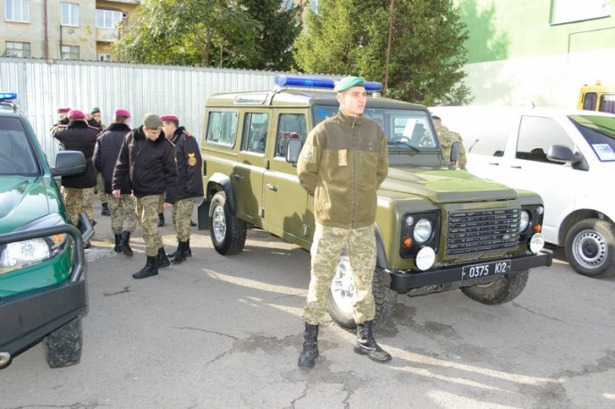 Напередодні Дня захисника України мукачівські прикордонники зустрілись із молоддю – 10