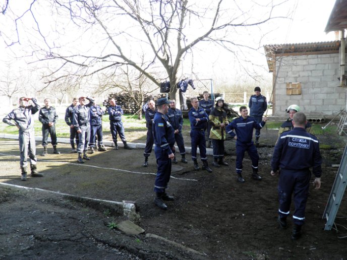 В Ужгороді триває професійна підготовка пожежних-рятувальників – 04 В Ужгороді триває професійна підготовка пожежних-рятувальників – 04