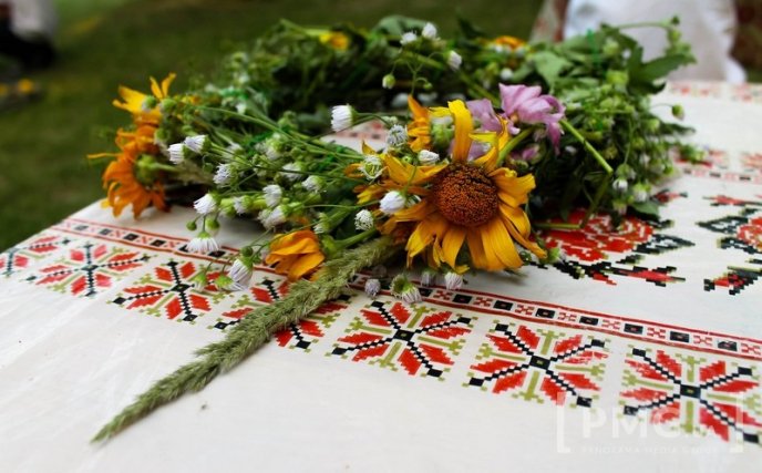 Святкування Івана Купала в Ужгороді: весело, містично та загадково  – 12 Святкування Івана Купала в Ужгороді: весело, містично та загадково  – 12