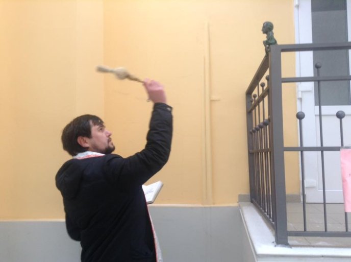 В Ужгороді освятили нові міні-скульптурки міста – 02