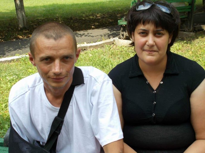 На Закарпатті раптово помер учасник АТО. Його син тепер залишився і без батька, і без матері – 03