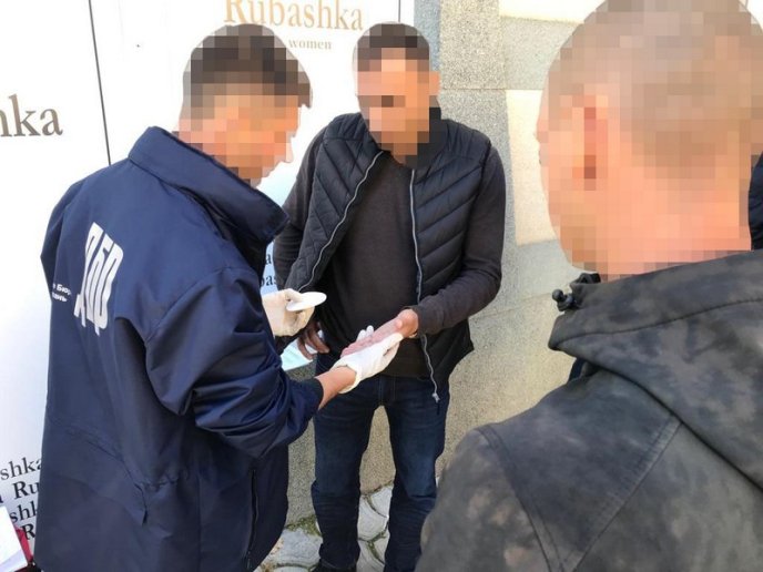В Ужгороді судитимуть посадовця. Відомо, що накоїв чоловік – 02 В Ужгороді судитимуть посадовця. Відомо, що накоїв чоловік – 02