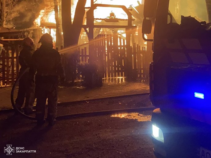 В Ужгороді горів гриль-бар
