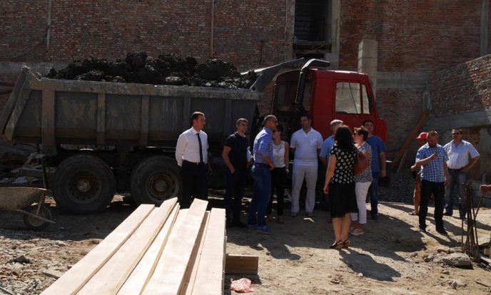 Робоча комісія провела обстеження комплексу "Готель "Корона", що в центрі Ужгорода – 02