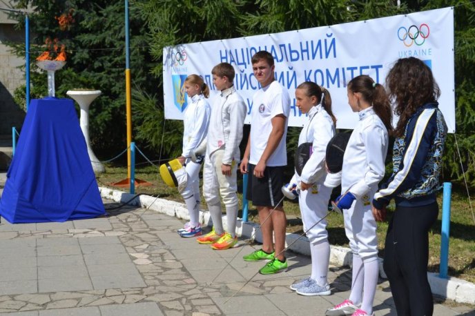 В Ужгороді запалювали Олімпійський вогонь – 10