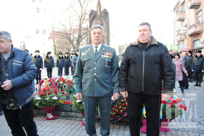 У Мукачеві вшанували пам’ять воїнів-інтернаціоналістів (ФОТОРЕПОРТАЖ) – 13