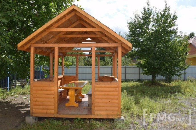 У Мукачеві виготовляють неймовірні дерев’яні вироби, які чудово впишуться в будь-який інтер’єр – 02