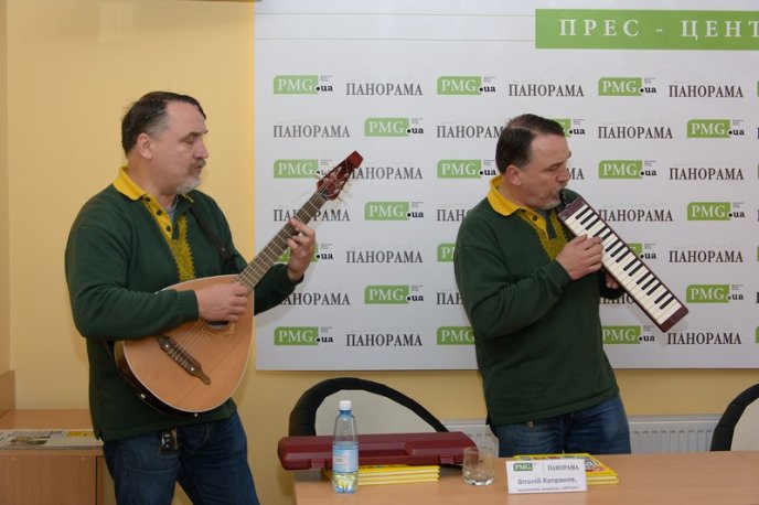 Брати Капранови презентували свою книгу у Мукачеві (ФОТО,ВІДЕО) – 07