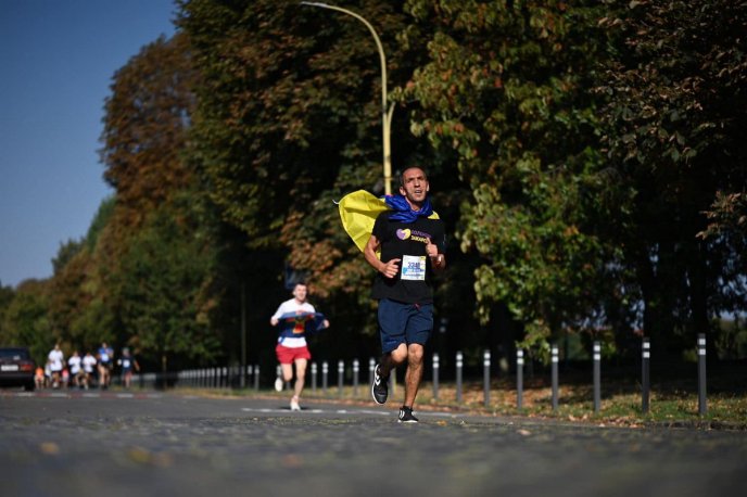 В Ужгороді відбувся щорічний забіг «Шаную воїнів, біжу за героїв України» – 05