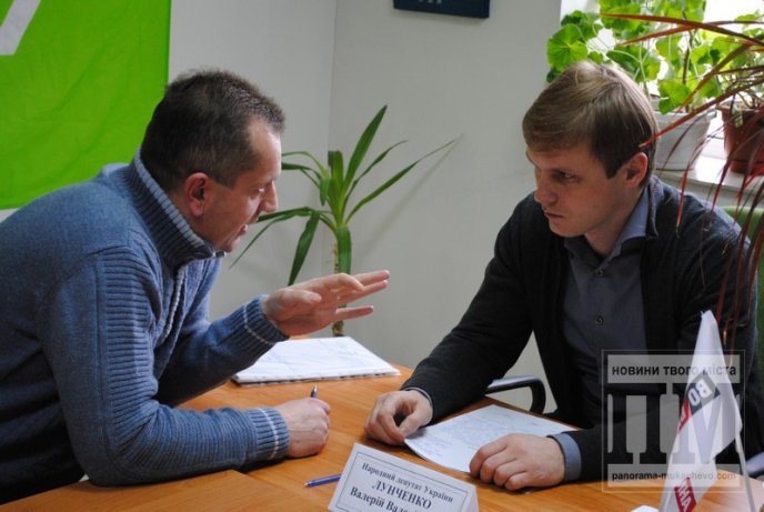 Головний опозиціонер Закарпаття Валерій Лунченко провів особистий прийом у Мукачеві (ФОТО) – 07