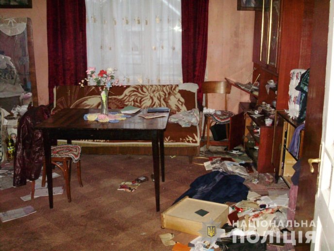 На Мукачівщині жінка побила знайому. Та померла – 03