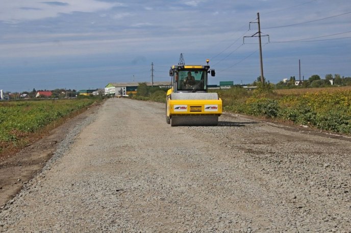 У Мукачеві триває ремонт об’їзної – 09