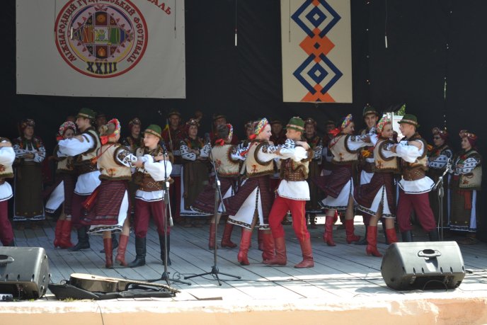 У Рахові зафіксували новий гуцульський рекорд: найбільшу кількість трембіт в одній локації – 30 У Рахові зафіксували новий гуцульський рекорд: найбільшу кількість трембіт в одній локації – 30