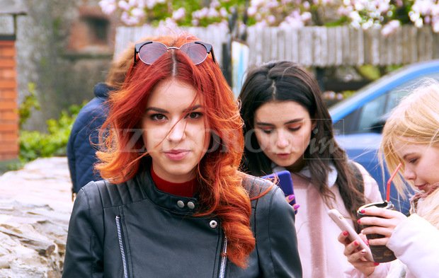 Ужгородом прогулялись актори серіалу "Школа" – 06