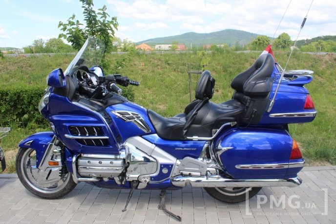 Фестиваль "Огинь і м’ясо" у Мукачеві стартував злетом байкерів – 14