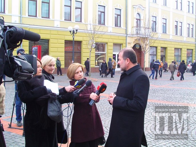 Віктор Балога не виключає варіанту, при якому його сина ще можуть зняти з виборів в облраду (ФОТО) – 04 Віктор Балога не виключає варіанту, при якому його сина ще можуть зняти з виборів в облраду (ФОТО) – 04