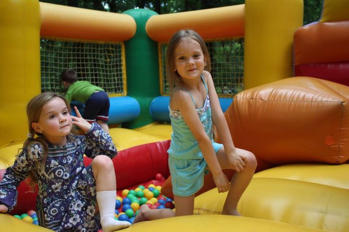 У Боздоському парку в Ужгороді розпочалося святкування Дня захисту дітей – 05