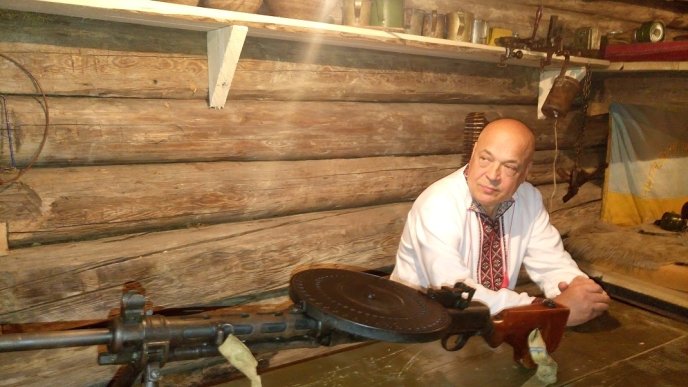 Москаль влаштував колоритну гостину на фестивалі ріплянки у Колочаві – 01