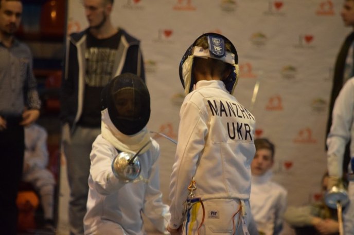 В Ужгороді змагаються юні фехтувальники – 02