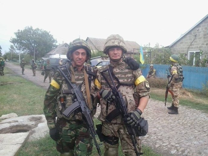 На Свалявщині група осіб зухвало побила добровольців батальйону "Донбас" – 01 На Свалявщині група осіб зухвало побила добровольців батальйону "Донбас" – 01