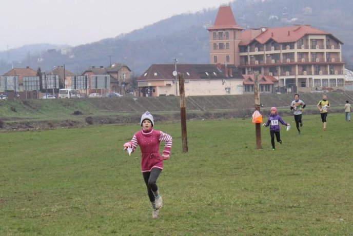 Молодь змагались у Мукачеві за призи від Святого Миколая – 18