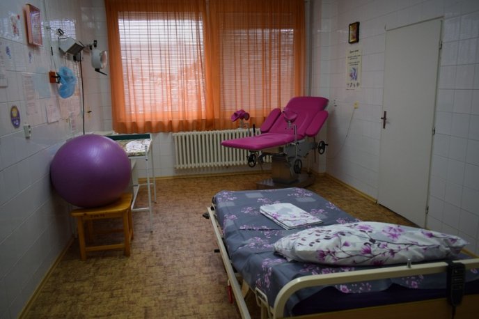 В Ужгороді закупили сучасне обладнання для пологового будинку – 15