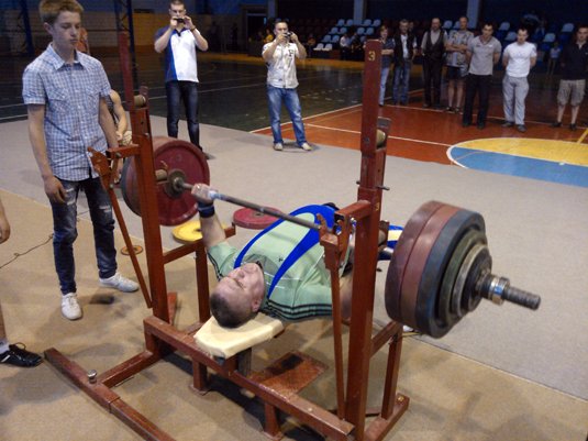 На першості Ужгорода із жиму лежачи перемогли мукачівці (ФОТО)  – 02