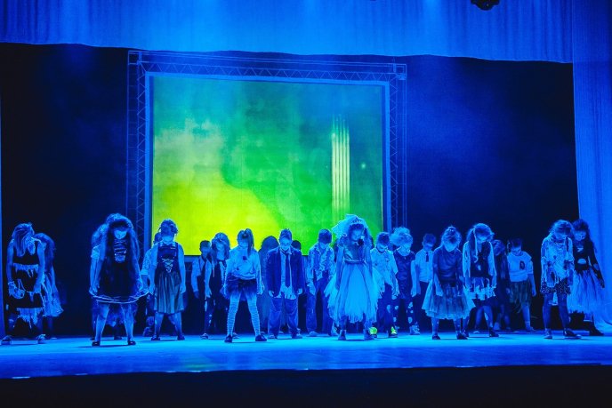 В Ужгороді студія сучасного танцю «Бліц» провела звітний концерт – 21