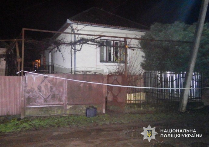 У селі на Мукачівщині вбили чоловіка: поліція назвала, хто це міг зробити – 01