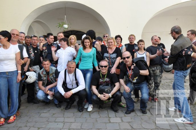 Як байкери у замку "Паланок" гуляли (ФОТОРЕПОРТАЖ)  – 21