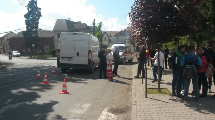 З’явились фото смертельної аварії за участі 4-річного хлопчика – 01