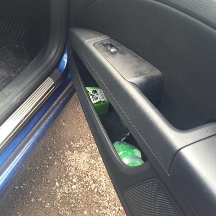 Закарпатські прикордонники затримали чоловіка, в автомобілі якого виявлені боєприпаси – 03