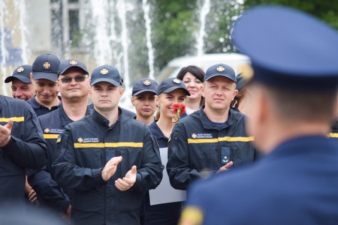 В Ужгороді відбулися урочистості з нагоди Дня рятувальника України  – 03 В Ужгороді відбулися урочистості з нагоди Дня рятувальника України  – 03