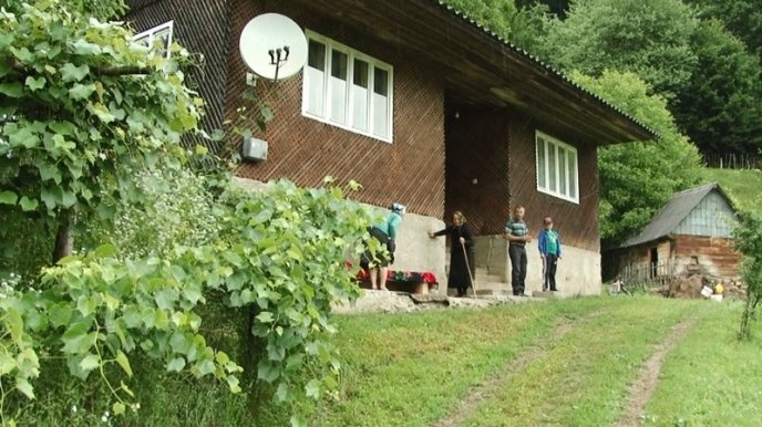 Довгожителька з Тячівщини відзначає 101-й День народження – 02