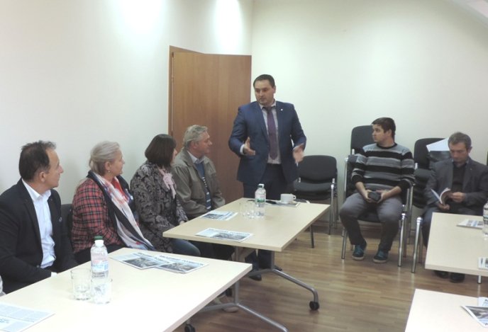 Старости сіл східної Словаччини вивчали хід та результати децентралізаційної реформи на Закарпатті – 01