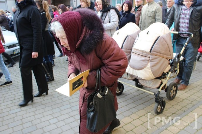 Вулицями Мукачева пройшла Хресна Хода – 44