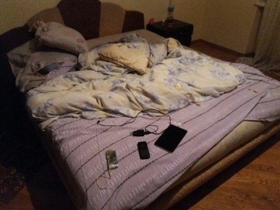 В Ужгороді у зйомній квартирі правоохоронці затримали 5-х нелегалів з В’єтнаму – 03