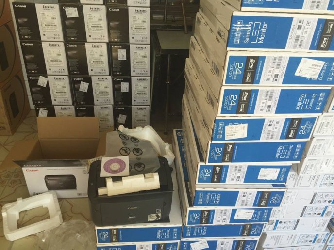 У Мукачеві встановлюють обладнання електронної системи обліку пацієнтів – 03 У Мукачеві встановлюють обладнання електронної системи обліку пацієнтів – 03