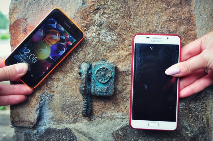 В Ужгороді відкрили нову міні-скульптуру, присвячену зв’язку – 04